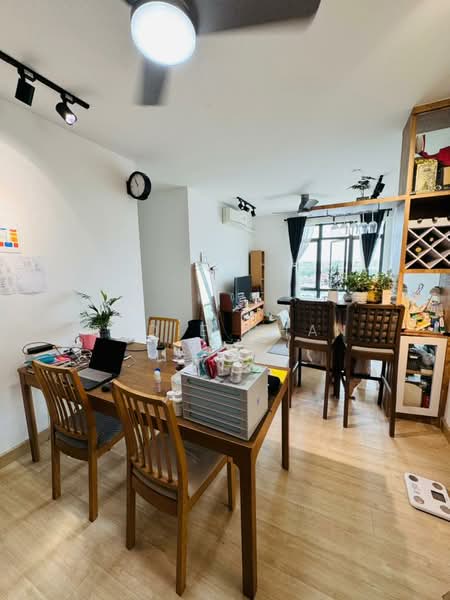 Servis Apartment untuk Dijual di ARC @ Austin Hills - Eddie Chan - Dining Room - PropertyGuru.com.my