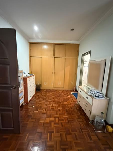 2-storey Terraced House for Sale in Taman Overseas Union (Taman Oug) (Jalan Klang Lama (Old Klang Road)) - Jayden Yee - Bedroom - PropertyGuru.com.my