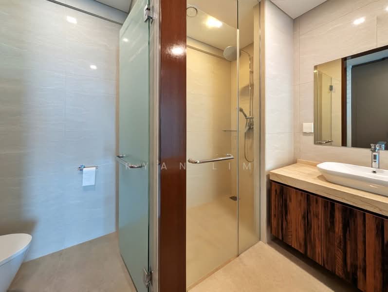 Service Residence for Sale at Puteri Cove Residences - Ryan Lim - Bathroom - PropertyGuru.com.my