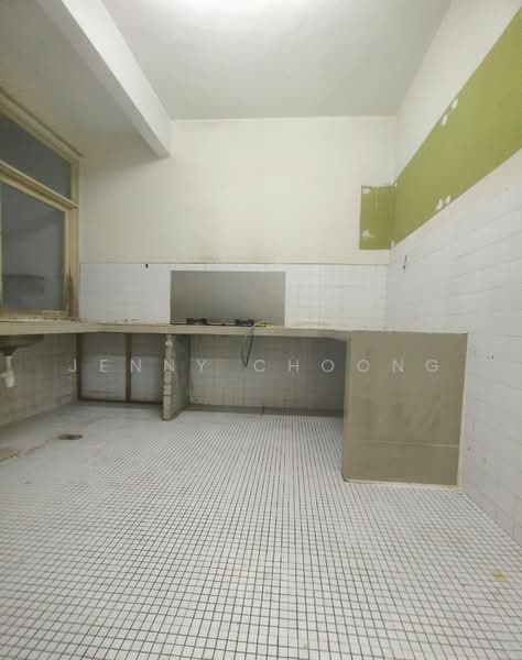 2-storey Terraced House for Sale in Taman Kesuma (Ampang) - Jenny Choong - Kitchen - PropertyGuru.com.my