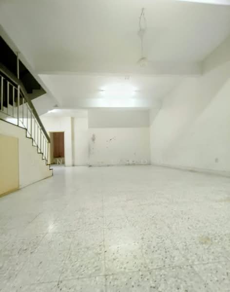 2-storey Terraced House for Sale in Taman Kesuma (Ampang) - Jenny Choong - Interior - PropertyGuru.com.my