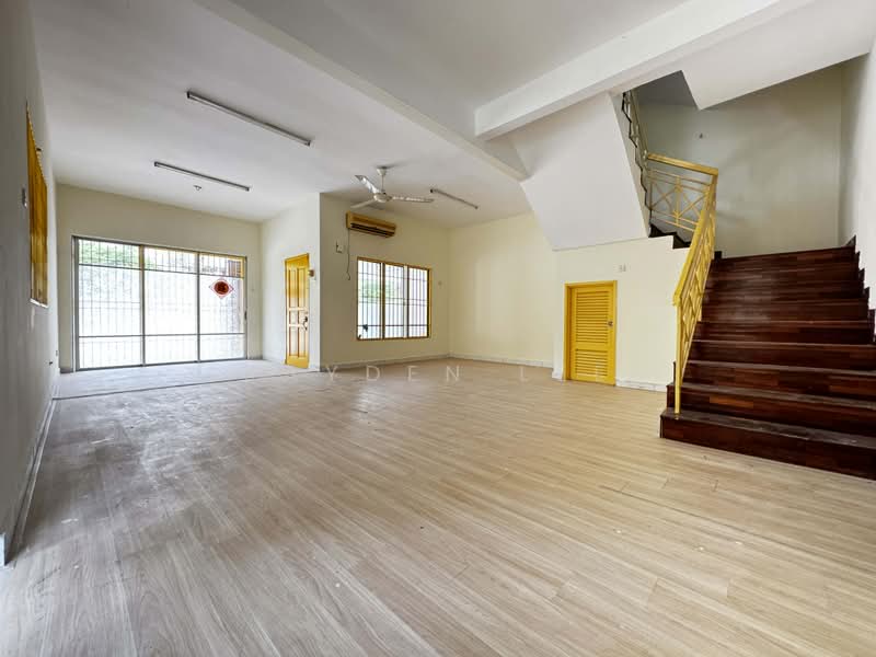 2.5-storey Terraced House for Sale in Bandar Puteri Puchong (Puchong) - Jayden Lee - Living Room - PropertyGuru.com.my
