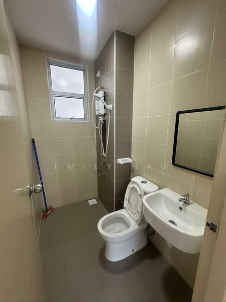 Apartment for Rent at Aliff Avenue (Dwi Alif) - Emily Hau - Bathroom - PropertyGuru.com.my