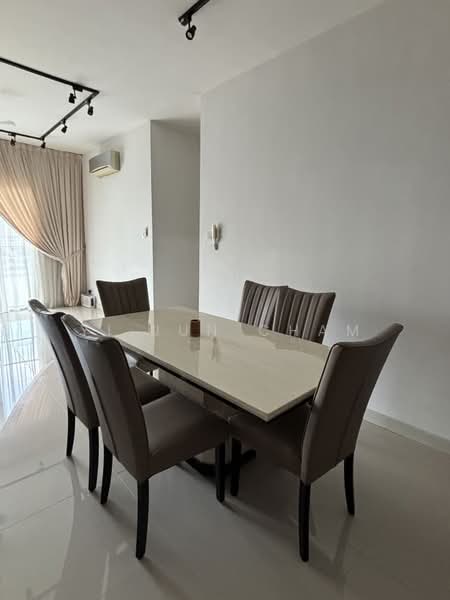 Condominium for Rent at Scenaria @ North Kiara Hills - Yi Jun Cham - Dining Room - PropertyGuru.com.my