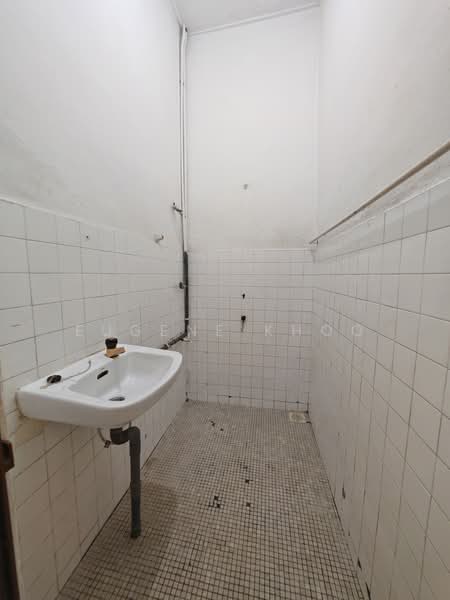 Rumah Teres 1 Tingkat untuk Disewa di Taman Johor Jaya (Johor Bahru) - Eugene Khoo - PropertyGuru.com.my
