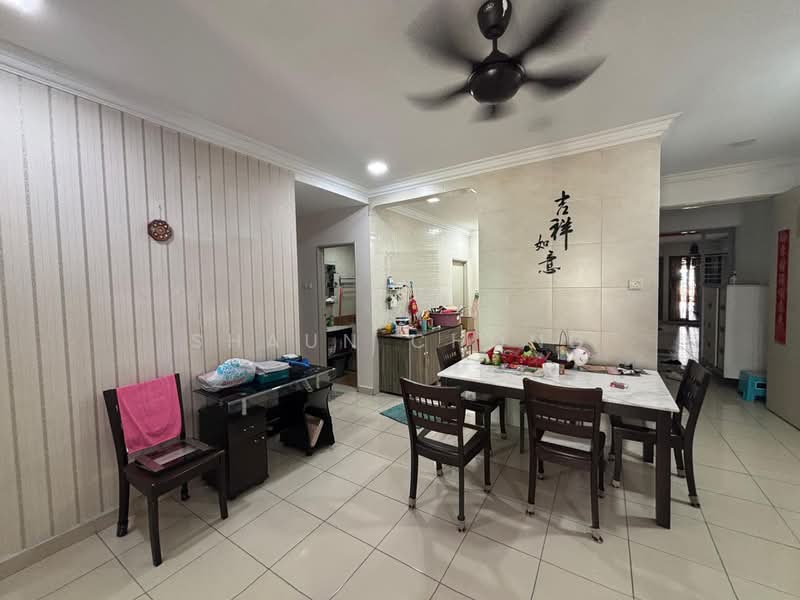Kondominium untuk Disewa di Pearl Avenue - Shaun Chong - Living Room - PropertyGuru.com.my
