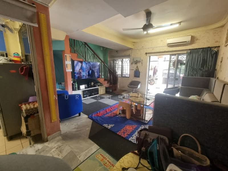 2-storey Terraced House for Sale in Taman Seri Bahagia (Cheras) - Nurashekin . - Living Room - PropertyGuru.com.my