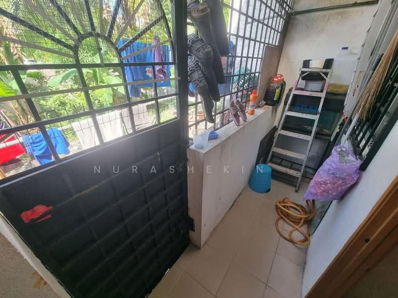 2-storey Terraced House for Sale in Taman Seri Bahagia (Cheras) - Nurashekin . - Balcony - PropertyGuru.com.my