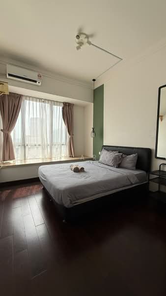 Servis Apartment untuk Disewa di R&F Princess Cove Phase 1 - Steward . - Bedroom - PropertyGuru.com.my