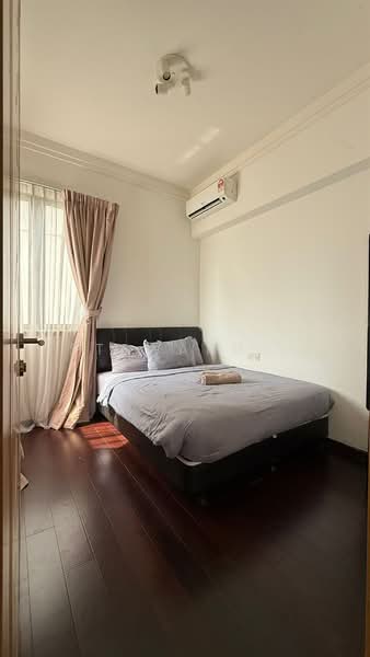 Servis Apartment untuk Disewa di R&F Princess Cove Phase 1 - Steward . - Bedroom - PropertyGuru.com.my