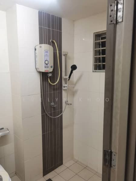Condominium for Sale at Symphony Heights (Simfoni Heights) - Evelyn Khoo - Bathroom - PropertyGuru.com.my