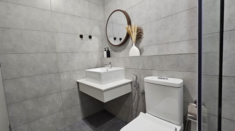 Servis Apartment untuk Disewa di SWNK Houze @ BBCC - Mei Yee Tan - Bathroom - PropertyGuru.com.my