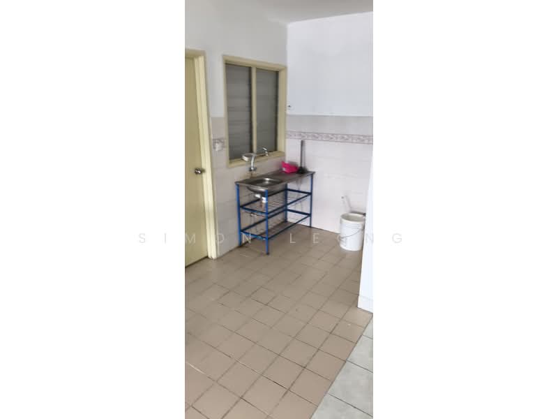 Pangsapuri untuk Disewa di Flora Damansara Apartment - Simon Leong - Kitchen - PropertyGuru.com.my