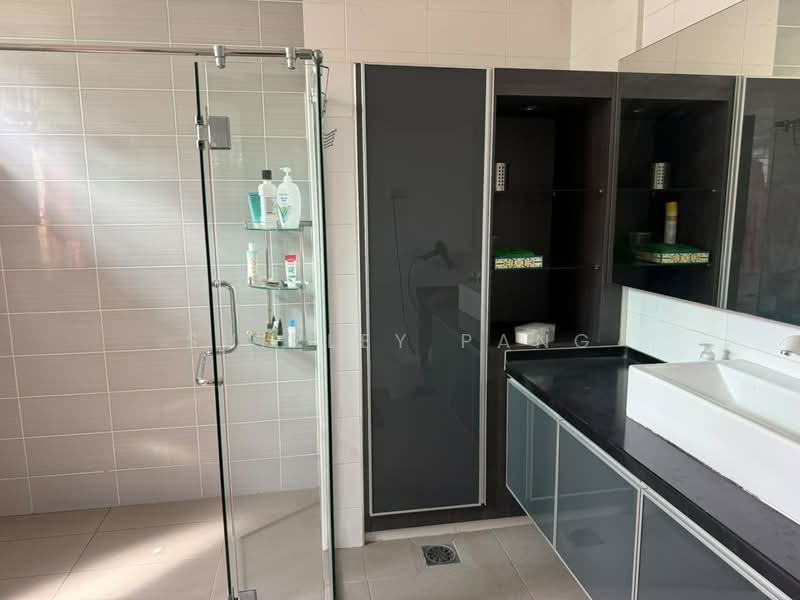 Rumah Berkembar untuk Dijual di Taman Nusa Bestari (Iskandar Puteri (Nusajaya)) - Shirley Pang - Bathroom - PropertyGuru.com.my