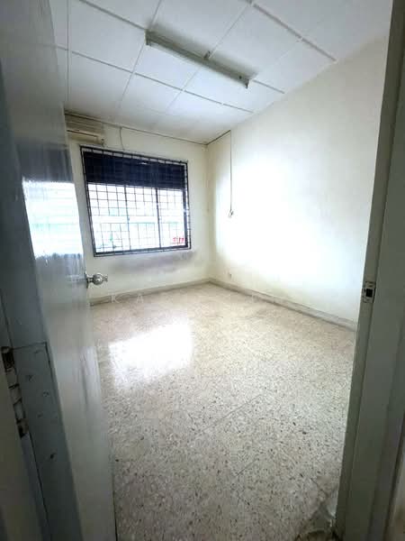 1-storey Terraced House for Sale in Bandar Baru Permas Jaya (Permas Jaya) - Karl Lim - Interior - PropertyGuru.com.my