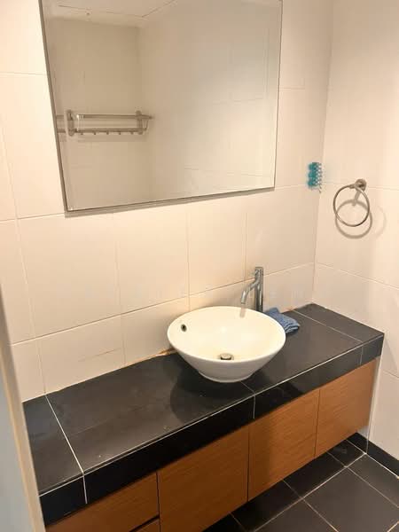 Condominium for Sale at Residence 8 - Volster Leng - Bathroom - PropertyGuru.com.my