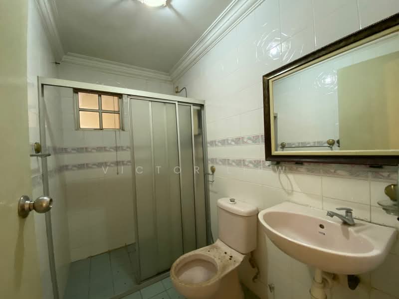 Rumah Teres 2 Tingkat untuk Dijual di Tropicana (Petaling Jaya) - Victor Liew - Bathroom - PropertyGuru.com.my