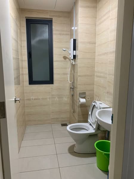 Kondominium untuk Disewa di Iconic Skies - Dylan Low - Bathroom - PropertyGuru.com.my