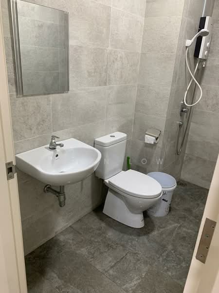 Kondominium untuk Disewa di Iconic Skies - Dylan Low - Bathroom - PropertyGuru.com.my