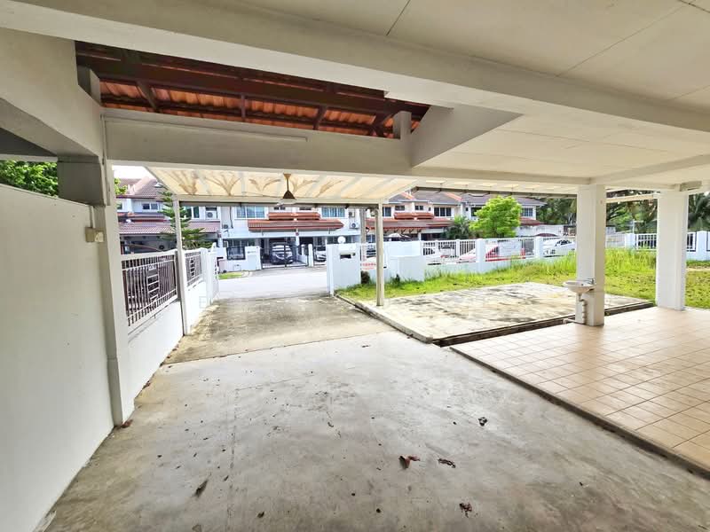 2-storey Terraced House for Rent in Seksyen 5 (Kota Damansara) - Erin Yusof - Exterior - PropertyGuru.com.my