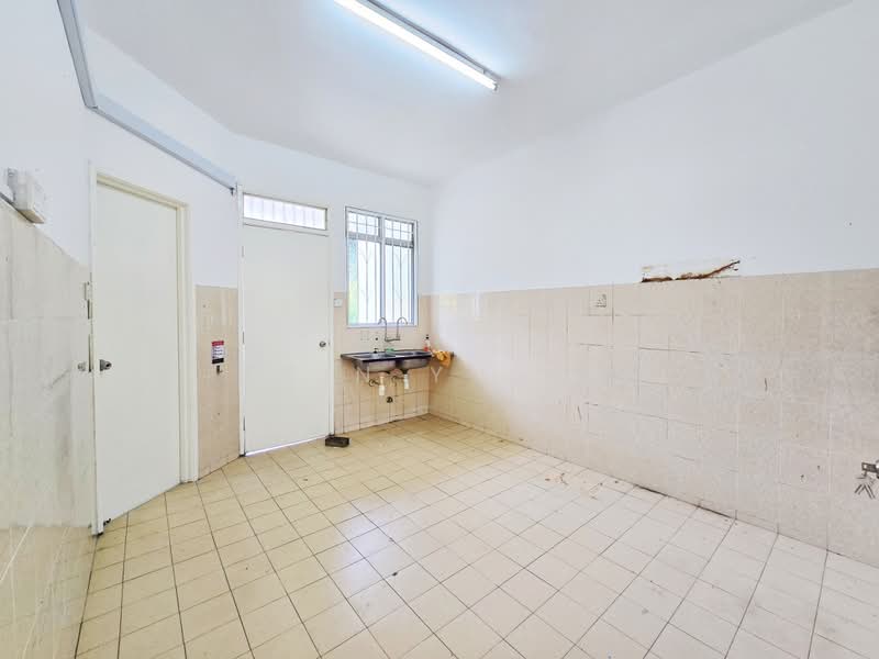 2-storey Terraced House for Rent in Seksyen 5 (Kota Damansara) - Erin Yusof - Kitchen - PropertyGuru.com.my