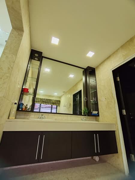 Bungalow House for Sale in Bukit Rahman Putra (Sungai Buloh) - Peggy Yong - Bathroom - PropertyGuru.com.my