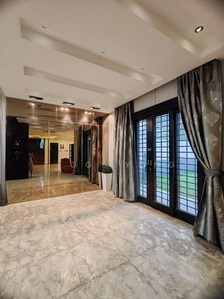 Bungalow House for Sale in Bukit Rahman Putra (Sungai Buloh) - Peggy Yong - Entrance - PropertyGuru.com.my