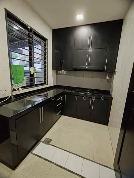 Bungalow House for Sale in Bukit Rahman Putra (Sungai Buloh) - Peggy Yong - Kitchen - PropertyGuru.com.my