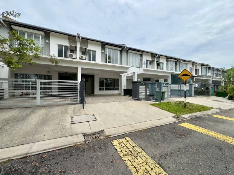 2-storey Terraced House for Sale in Kajang (Selangor) - Nurashekin . - Exterior - PropertyGuru.com.my