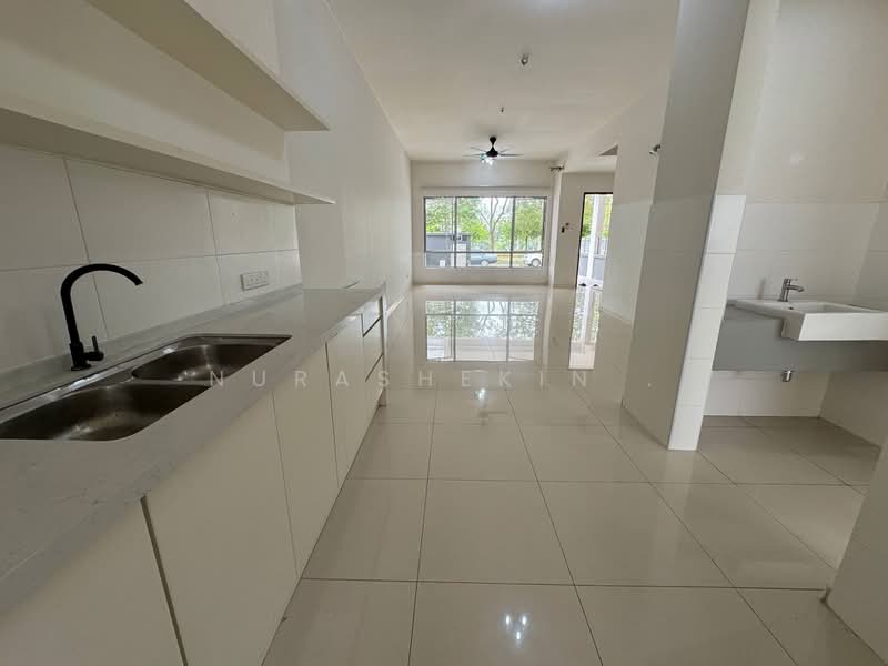 2-storey Terraced House for Sale in Kajang (Selangor) - Nurashekin . - Kitchen - PropertyGuru.com.my