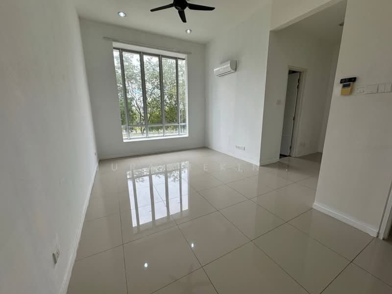 2-storey Terraced House for Sale in Kajang (Selangor) - Nurashekin . - Living Room - PropertyGuru.com.my