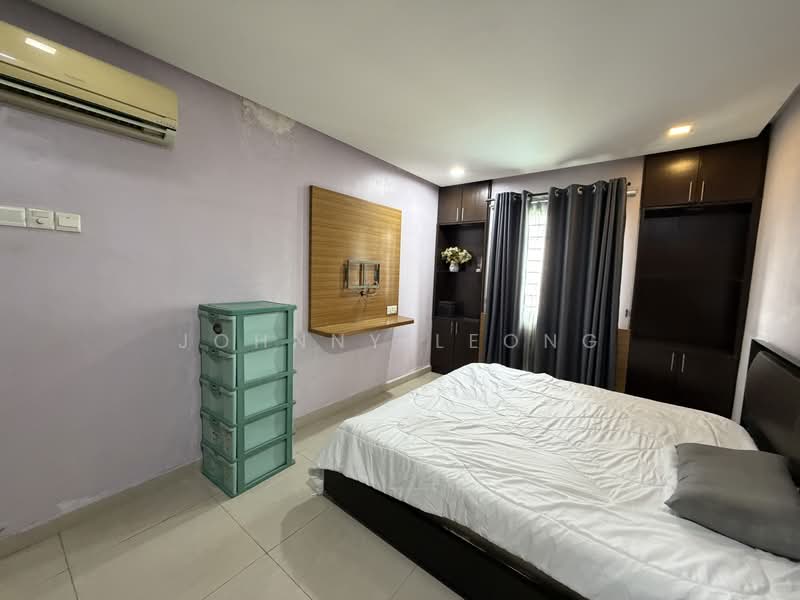 Kondominium untuk Dijual di Amadesa Resort Condominium - Johnny Leong - Bedroom - PropertyGuru.com.my
