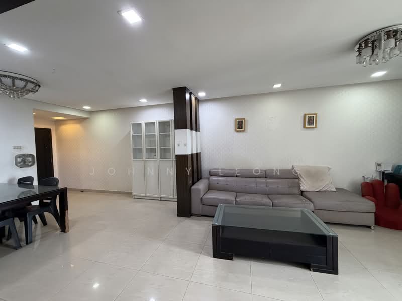 Kondominium untuk Dijual di Amadesa Resort Condominium - Johnny Leong - Living Room - PropertyGuru.com.my