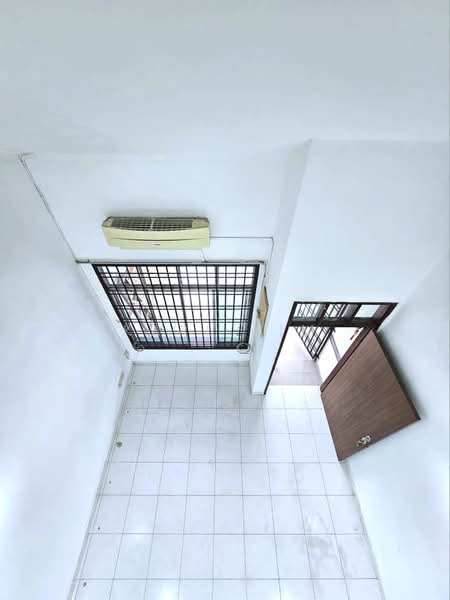 1.5-storey Terraced House for Sale in Taman Impian Emas (Skudai) - Karl Lim - Interior - PropertyGuru.com.my