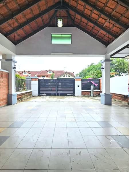 1.5-storey Terraced House for Sale in Taman Impian Emas (Skudai) - Karl Lim - Exterior - PropertyGuru.com.my