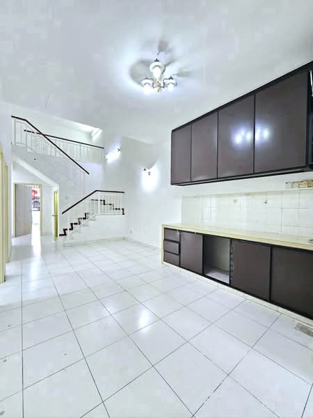 1.5-storey Terraced House for Sale in Taman Impian Emas (Skudai) - Karl Lim - Interior - PropertyGuru.com.my
