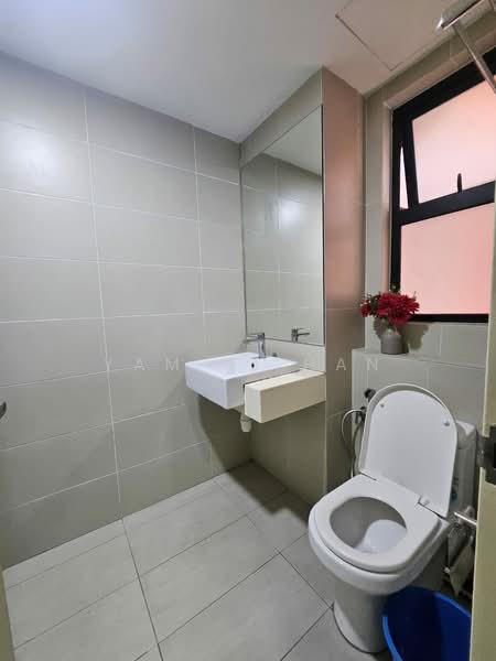 Service Residence for Rent at Kanvas SOHO - Yam Yi Han - Bathroom - PropertyGuru.com.my