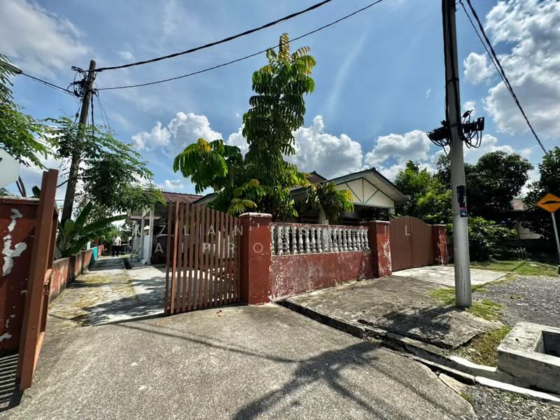 Residential Land for Sale in Kampung Sungai Plentong (Masai) - Azlan Ismail aiproperty - Exterior - PropertyGuru.com.my