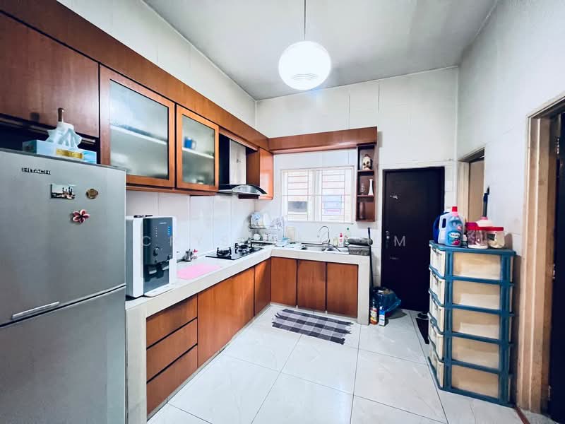 Rumah Teres 2 Tingkat untuk Dijual di Sungai Buloh (Selangor) - Crystal Lum - Kitchen - PropertyGuru.com.my