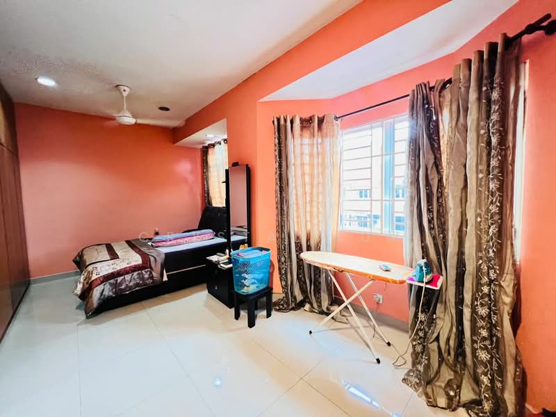 Rumah Teres 2 Tingkat untuk Dijual di Sungai Buloh (Selangor) - Crystal Lum - Bedroom - PropertyGuru.com.my
