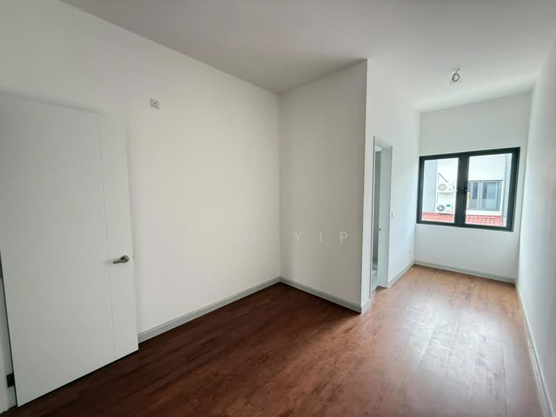 2-storey Terraced House for Sale in Sungai Buloh (Selangor) - Tom Yip - Interior - PropertyGuru.com.my