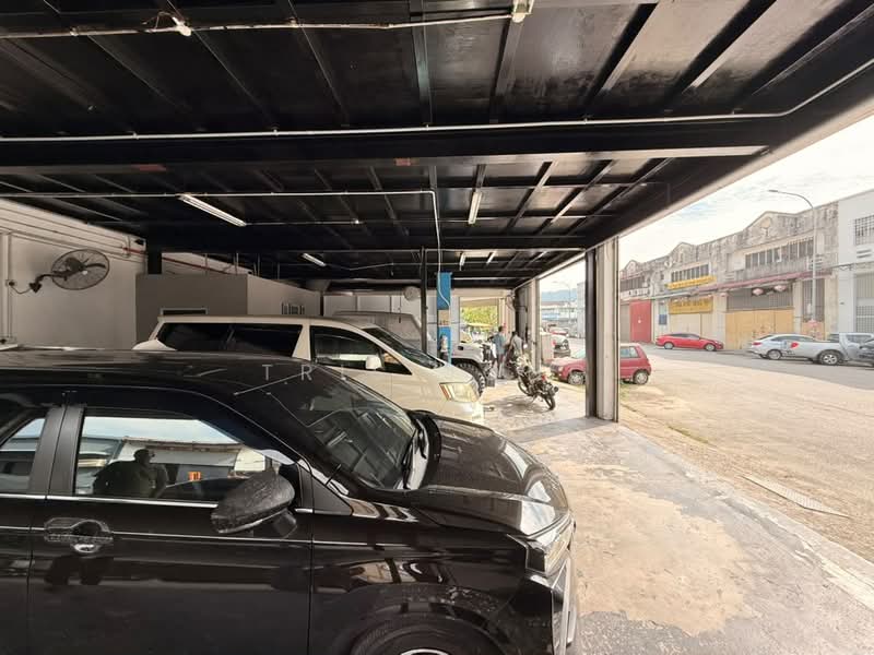 Kilang untuk Disewa di Batu Caves (Selangor) - Tris Jong - Exterior - PropertyGuru.com.my