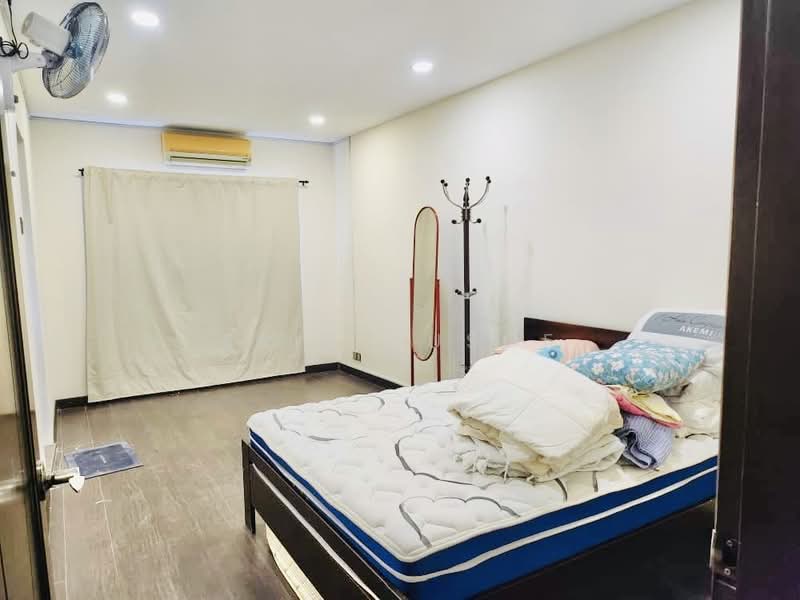 2-storey Terraced House for Rent in SS2 (Petaling Jaya) - Erin Yusof - Bedroom - PropertyGuru.com.my