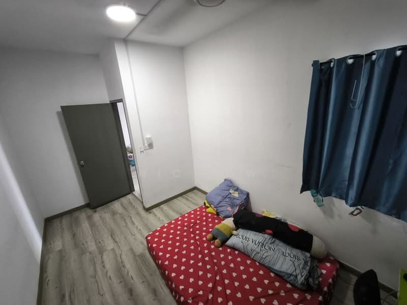 Kondominium untuk Dijual di The Herz - Nic Low - Bedroom - PropertyGuru.com.my