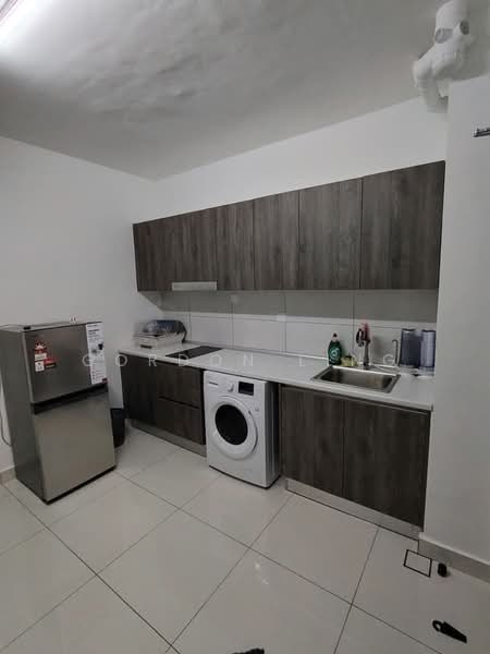 Servis Apartment untuk Disewa di The New Duo @ Edumetro - Gordon Ling - Kitchen - PropertyGuru.com.my