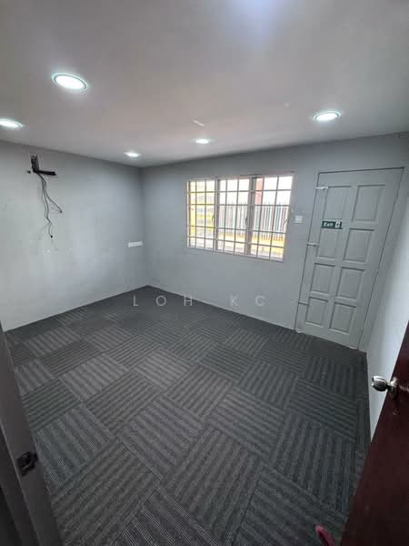 Kedai / Pejabat untuk Disewa di Setiawangsa (Kuala Lumpur) - Loh KC - Interior - PropertyGuru.com.my