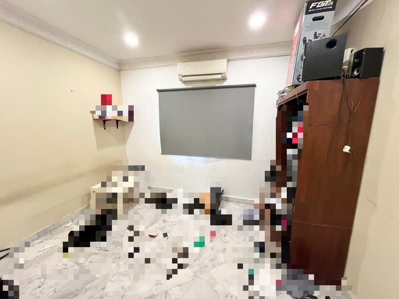 Bungalow for Sale in Bandar Country Homes (Rawang) - Tom Yip - PropertyGuru.com.my