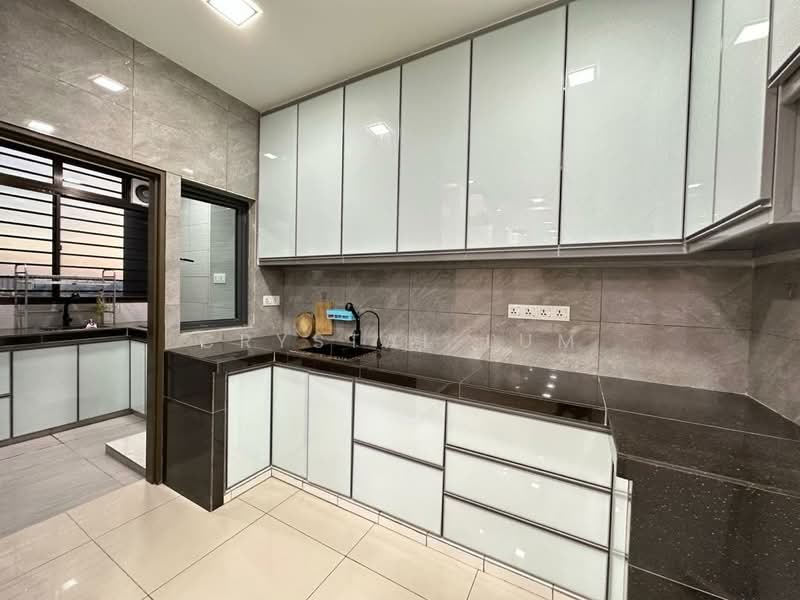 Kondominium untuk Disewa di The Henge - Crystal Lum - Kitchen - PropertyGuru.com.my