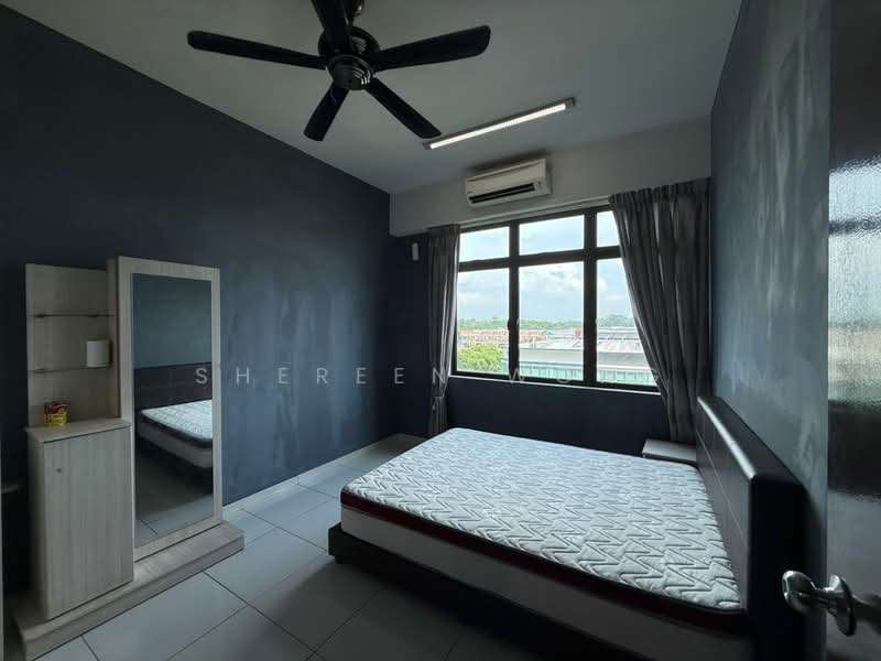 Apartment for Rent at Sky Garden Residences - Shereen Wong - Bedroom - PropertyGuru.com.my