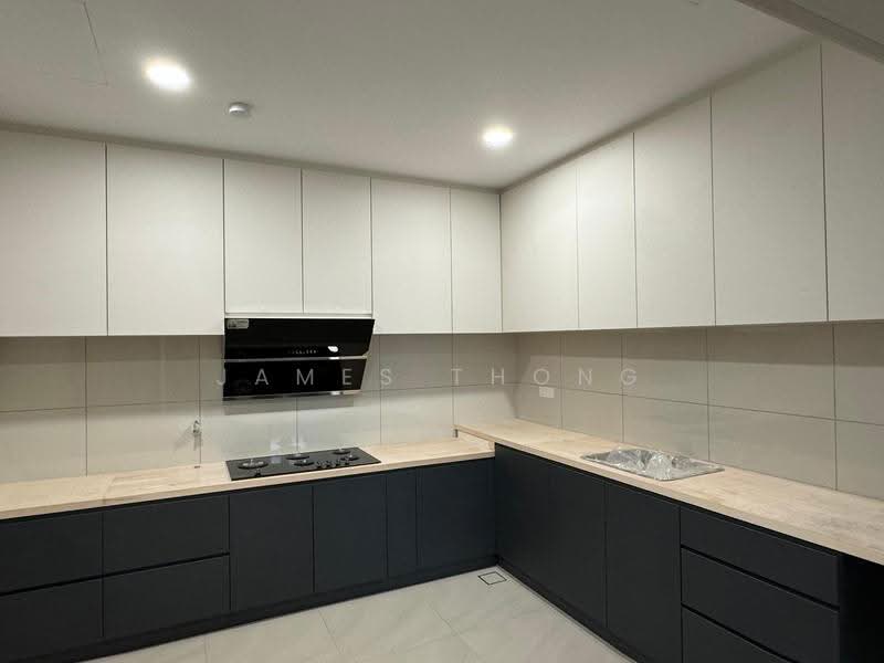 Kediaman Servis untuk Dijual di Park Regent @Desa Park City - James Thong - Kitchen - PropertyGuru.com.my